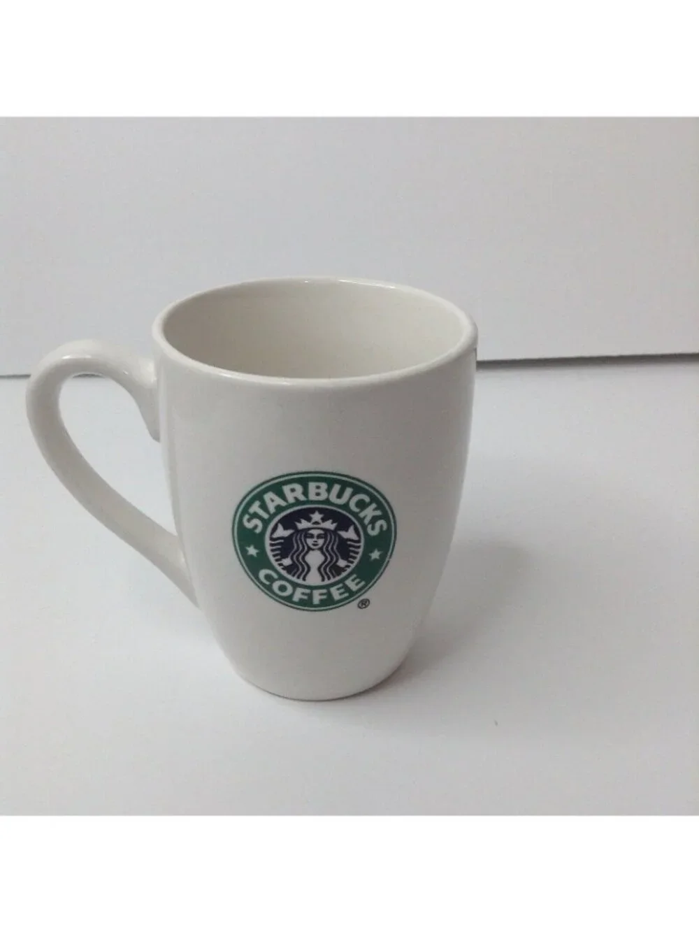 Starbucks Coffee Mug White 10.2oz Ceramic Microwave Dishwasher Safe 2007